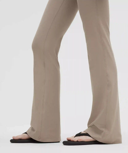 Groove Nulu High-Rise Flared Pant *Short