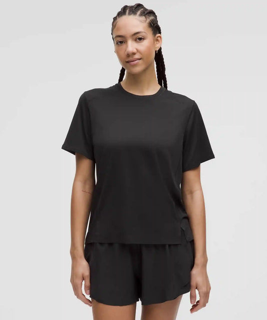 Women's Fast and Free Short-Sleeve Shirt *Mesh