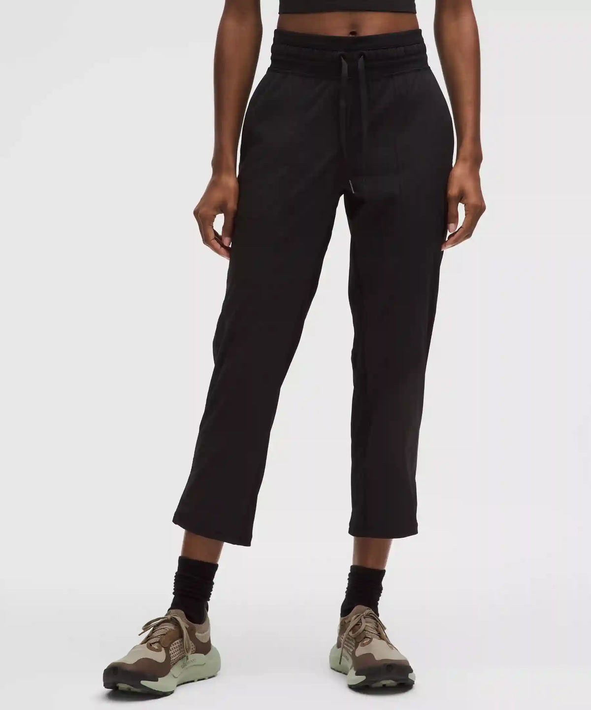Dance Studio Mid-Rise Cropped Pant