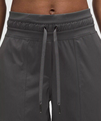 Dance Studio Mid-Rise Cropped Pant