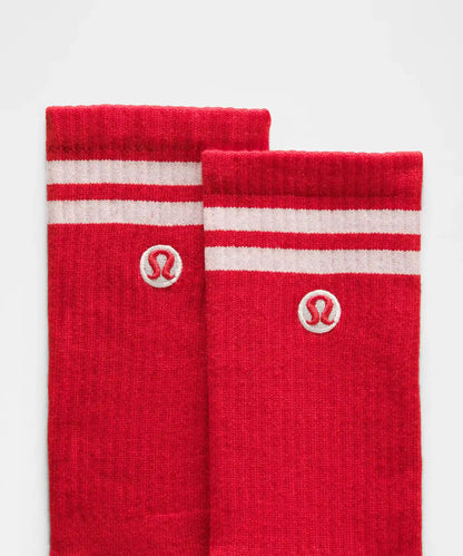 Unisex Daily Essential Crew Socks *Stripe