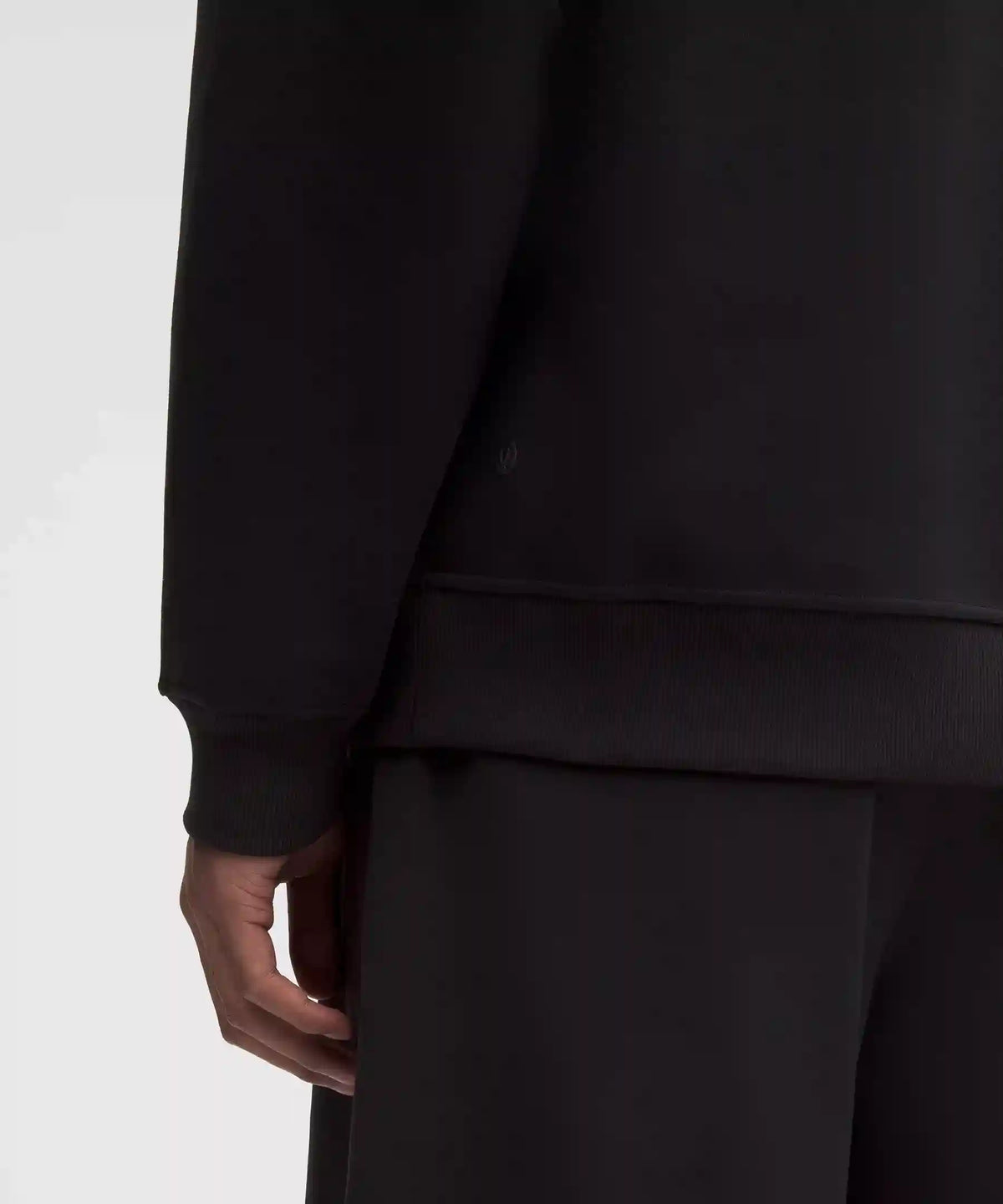 Grand Standard Long-Sleeve Crew