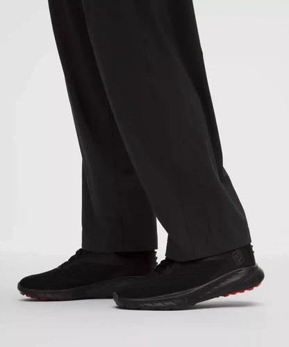 Water-Repellent Relaxed-Fit Golf Pant *Regular