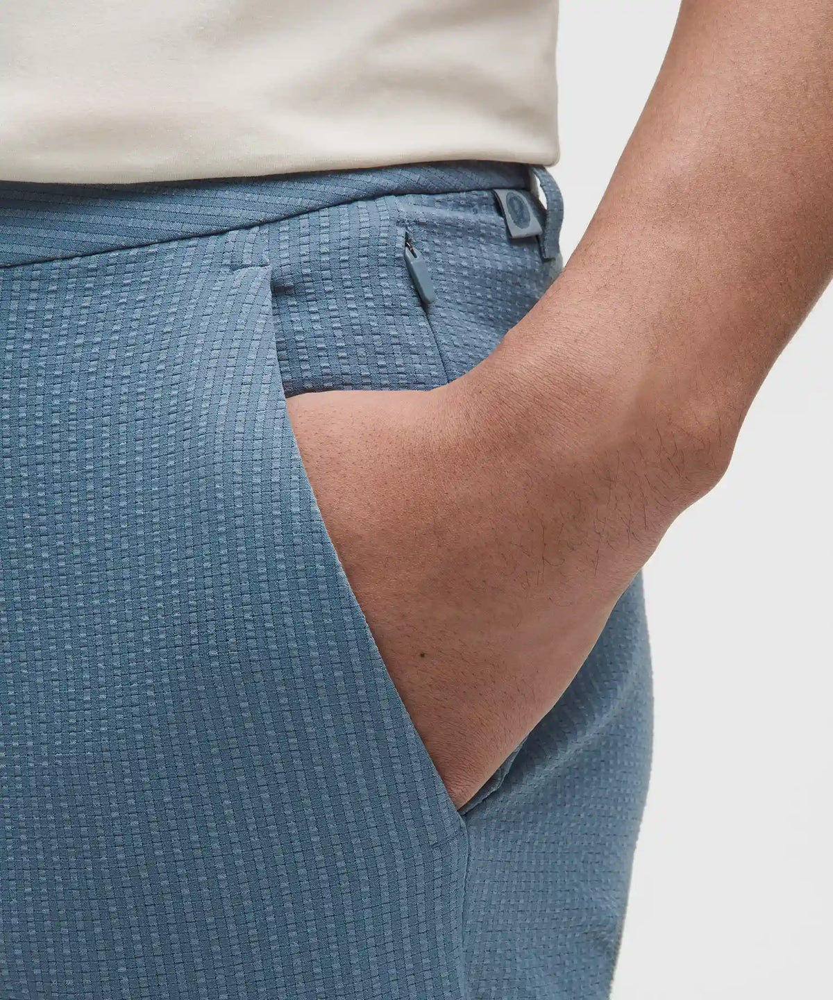 ABC Slim-Fit Trouser 30L *Textured WovenAir