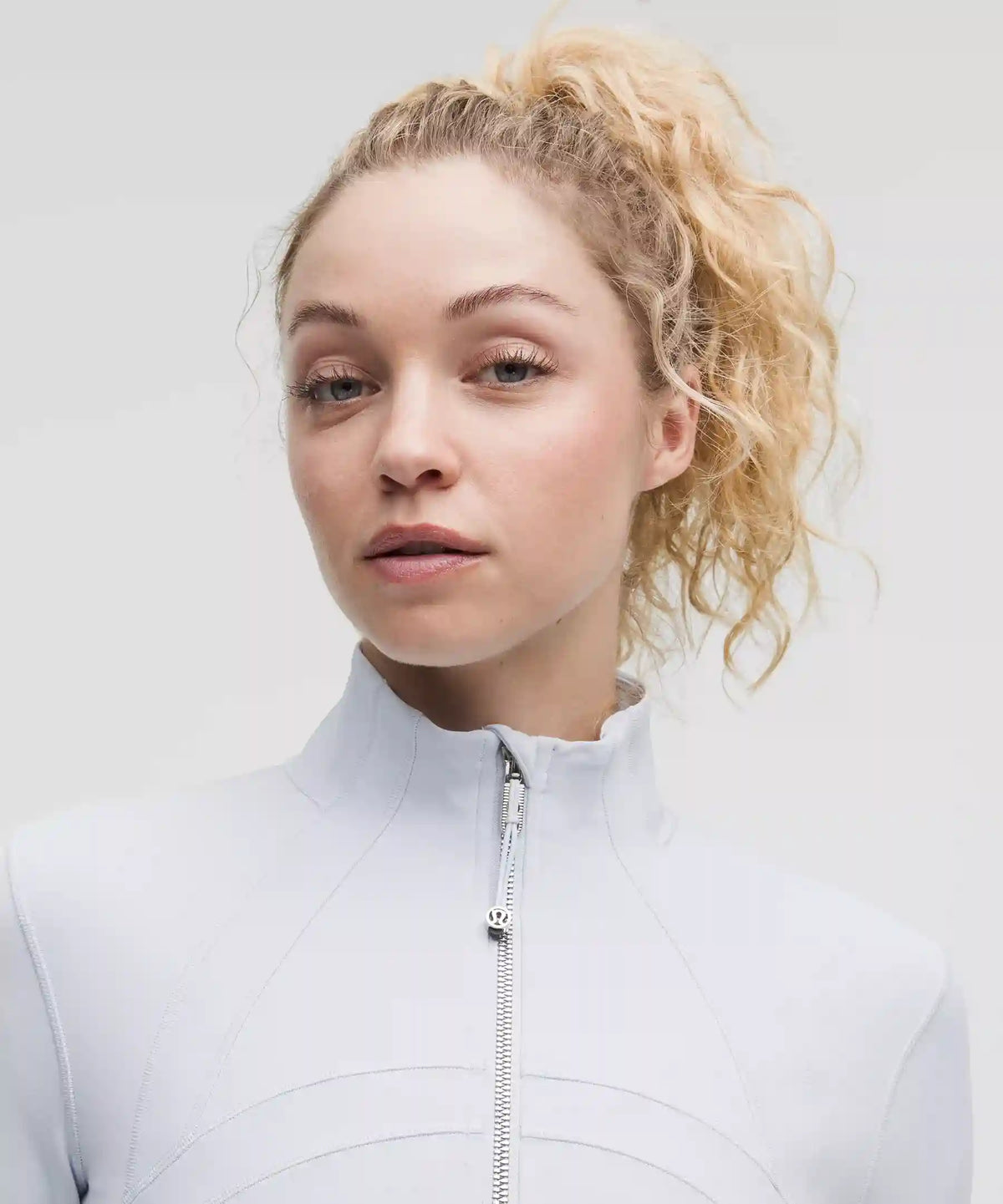 Define Cropped Jacket *Nulu