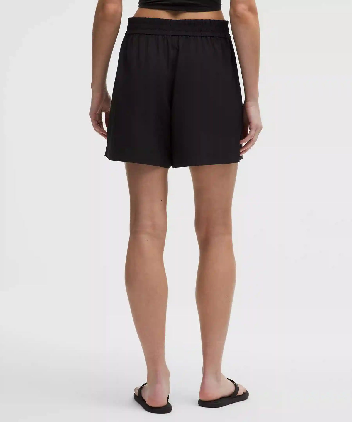 Breezily Mid-Rise Short 6"