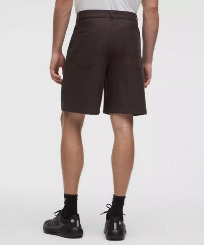 EasyFive Relaxed-Fit Short 9"