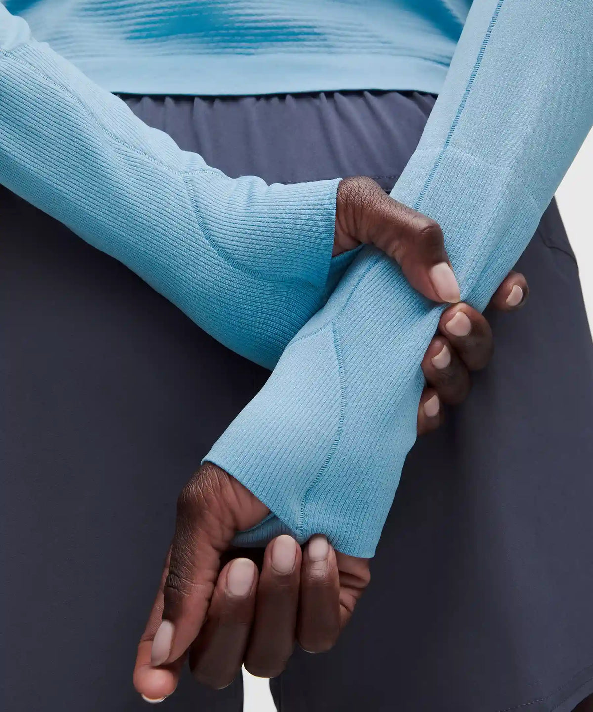 Swiftly Tech Long-Sleeve Shirt 2.0 *Waist Length