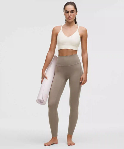 lululemon Focuser Scoop-Neck Bra Nulu *Light Support, C/D Cup