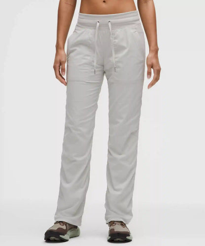 Dance Studio Mid-Rise Pant *Short