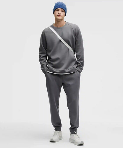 Smooth Spacer Classic-Fit Crew
