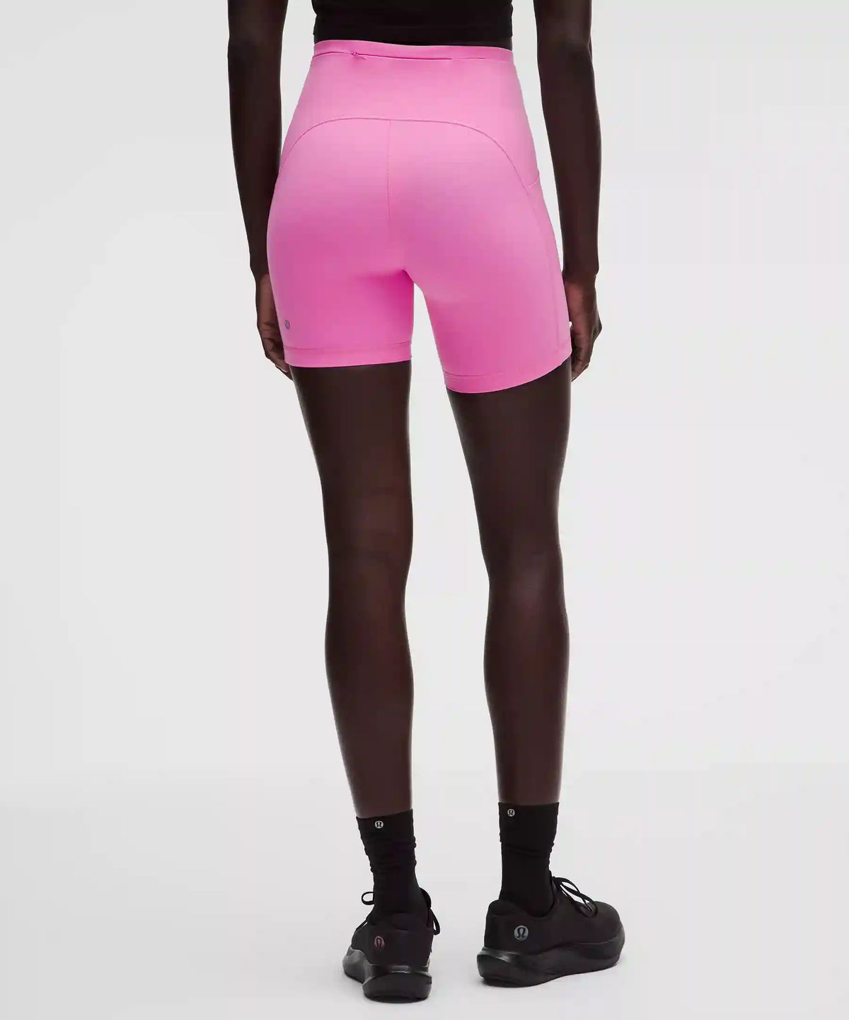 Swift Speed High-Rise Short 6"