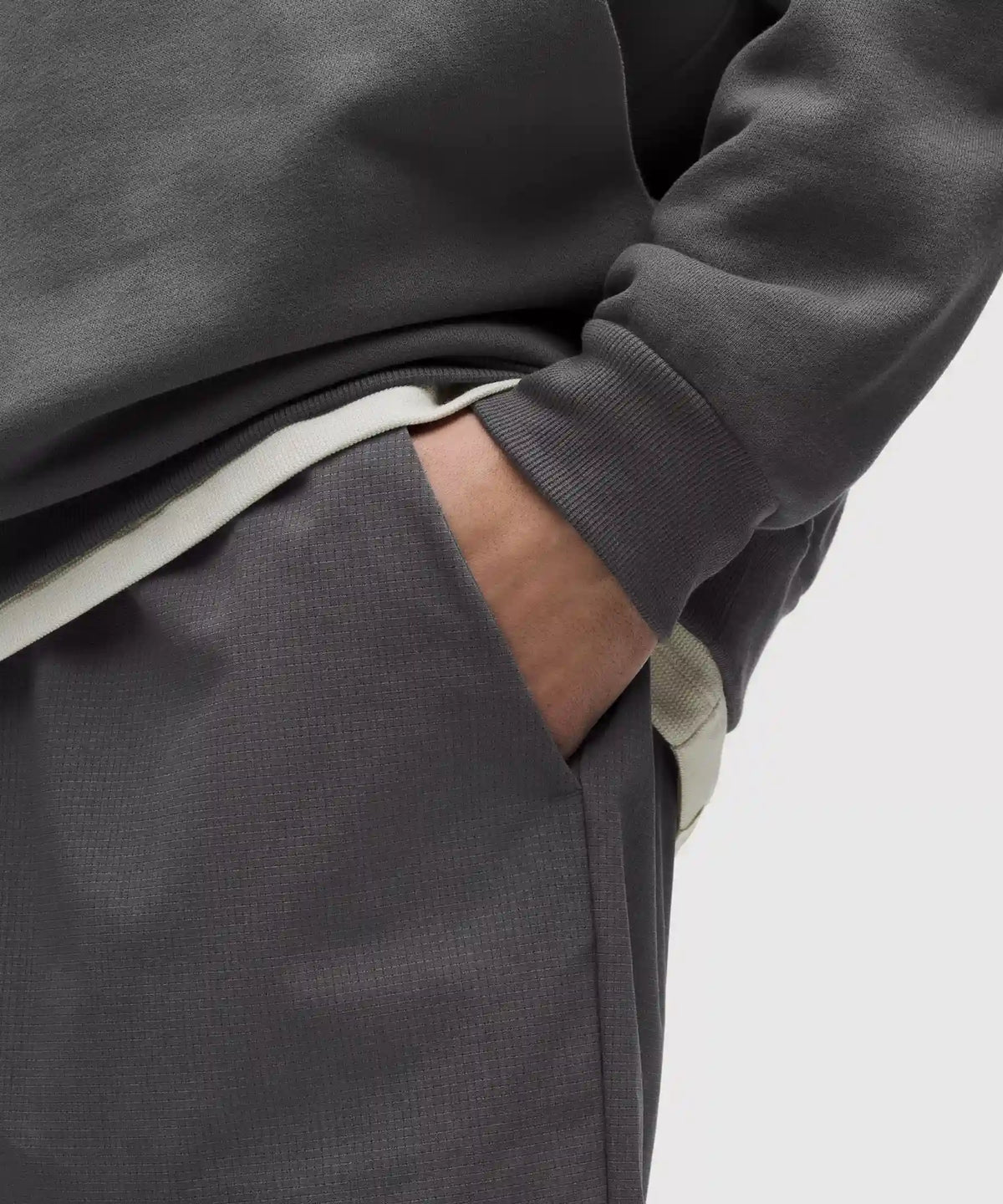 ABC WovenAir Pull-On Short 7"