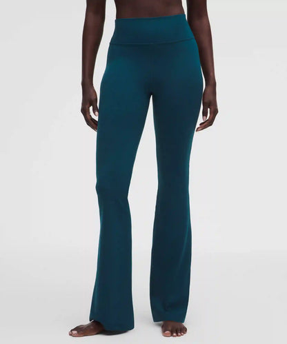 Groove Nulu High-Rise Flared Pant *Short
