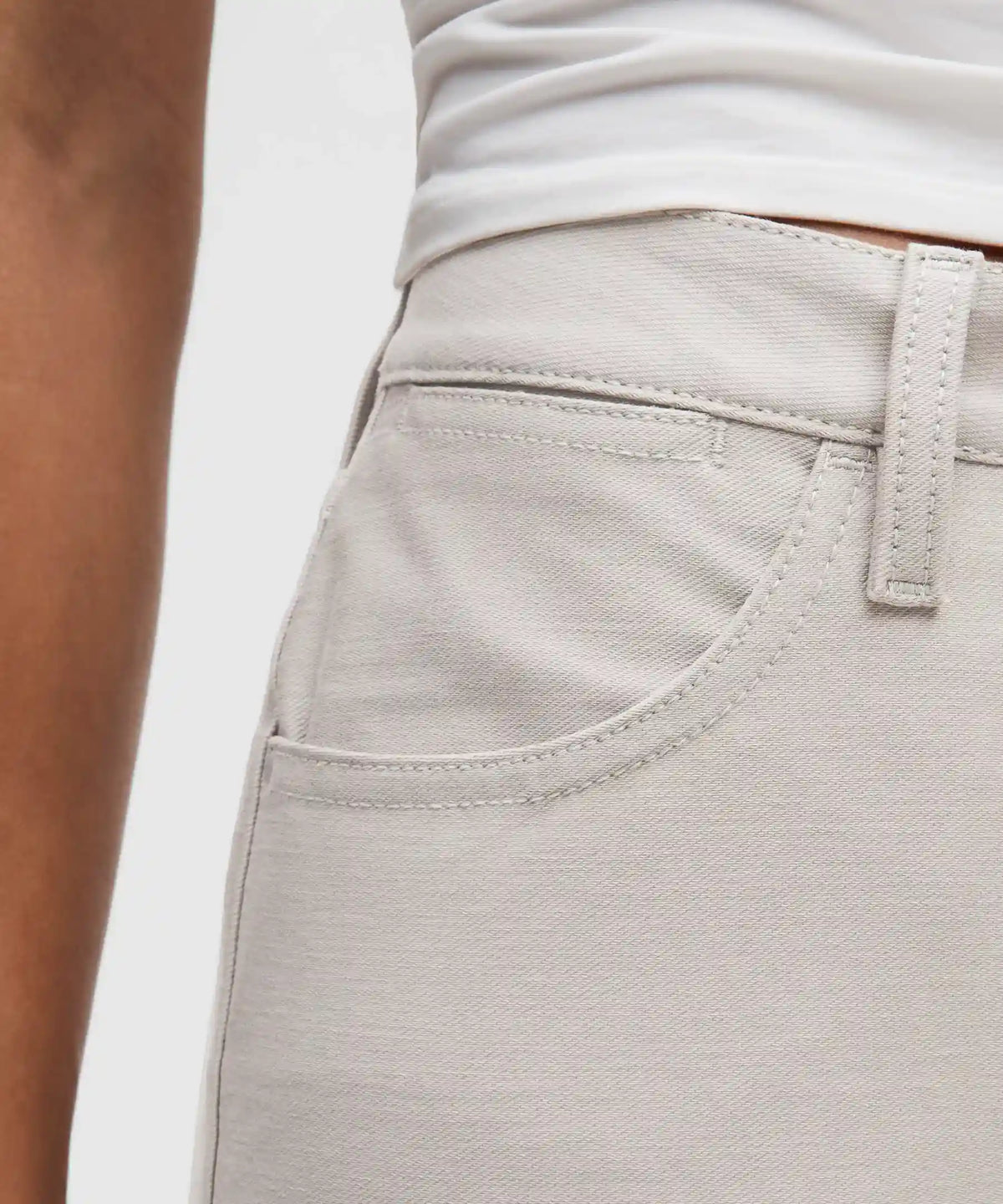EasyFive Mid-Rise Relaxed-Straight Pant *Regular