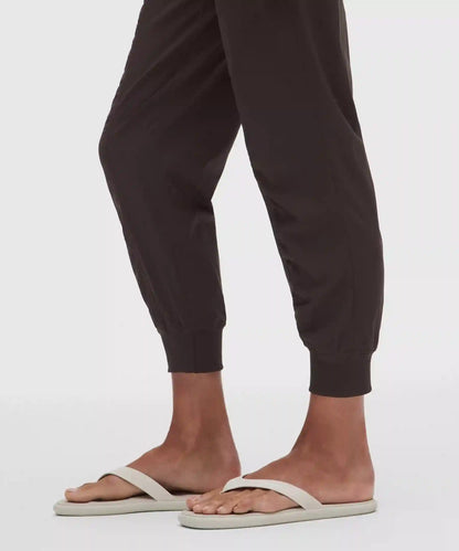 Dance Studio Mid-Rise Jogger 7/8 Length