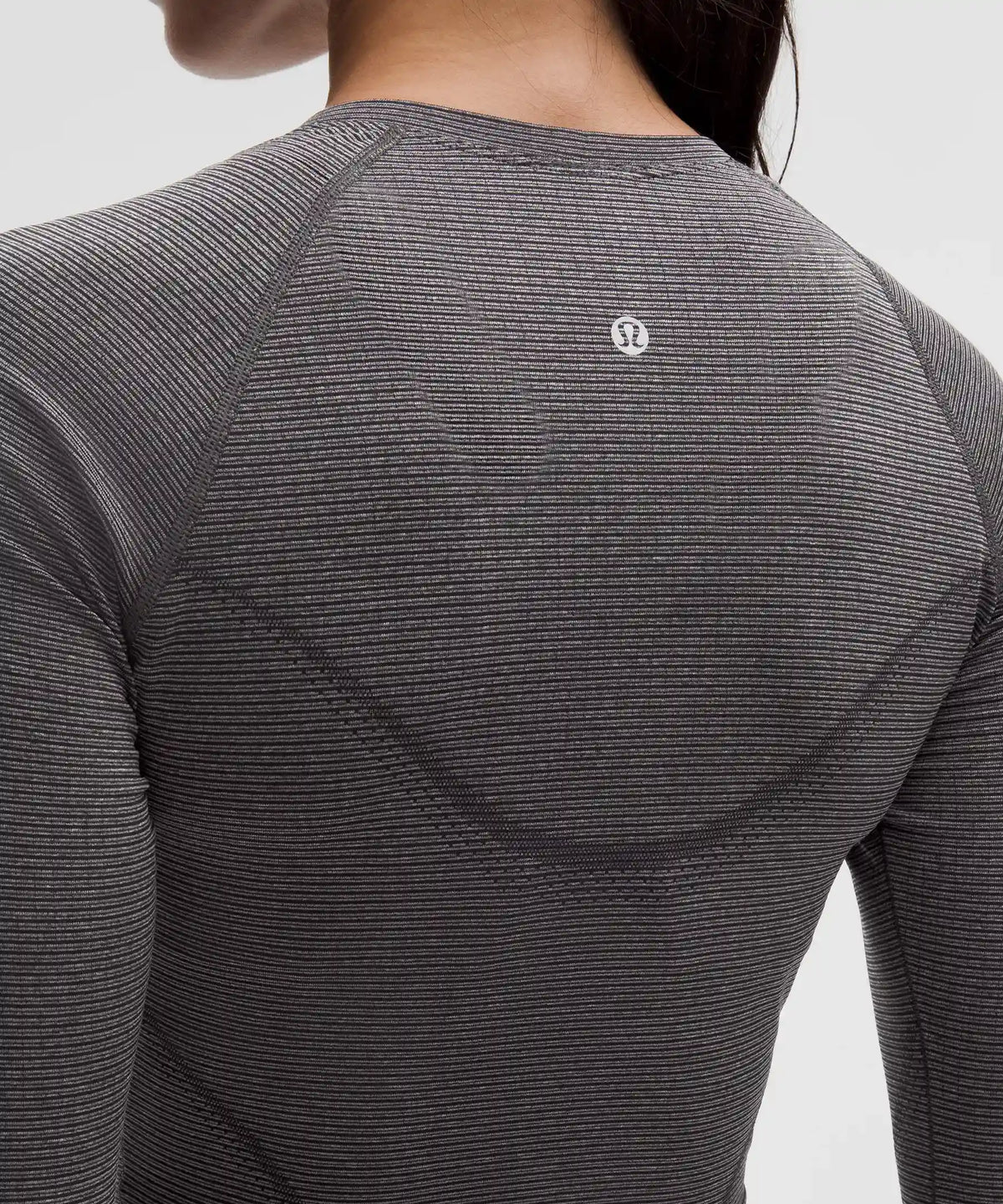 Swiftly Tech Cropped Long-Sleeve Shirt 2.0