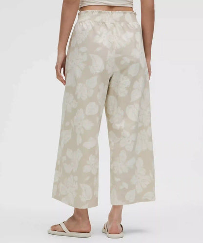 Stretch Woven Ruffle-Waist Wide-Leg Cropped Pant