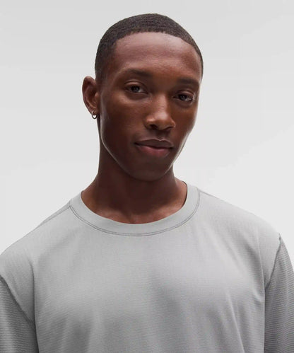 Metal Vent Tech Relaxed-Fit Short-Sleeve Shirt