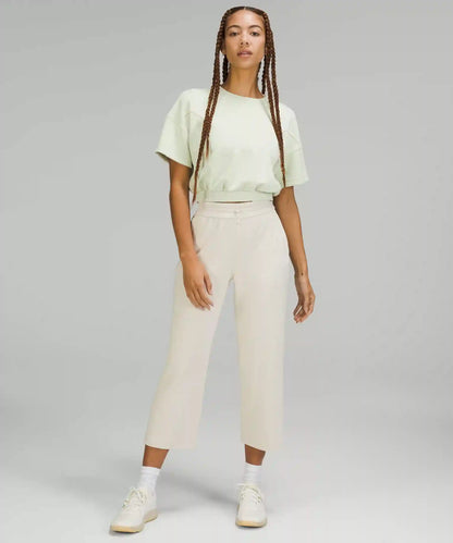 Softstreme High-Rise Straight-Leg Cropped Pant