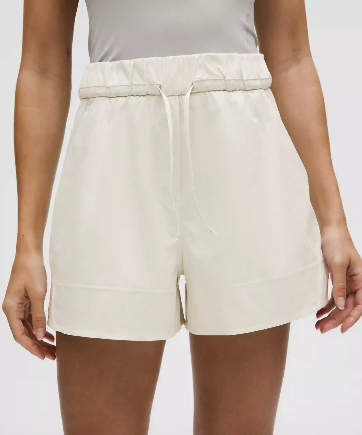 Cinchable Waist High-Rise Woven Short 3.5"