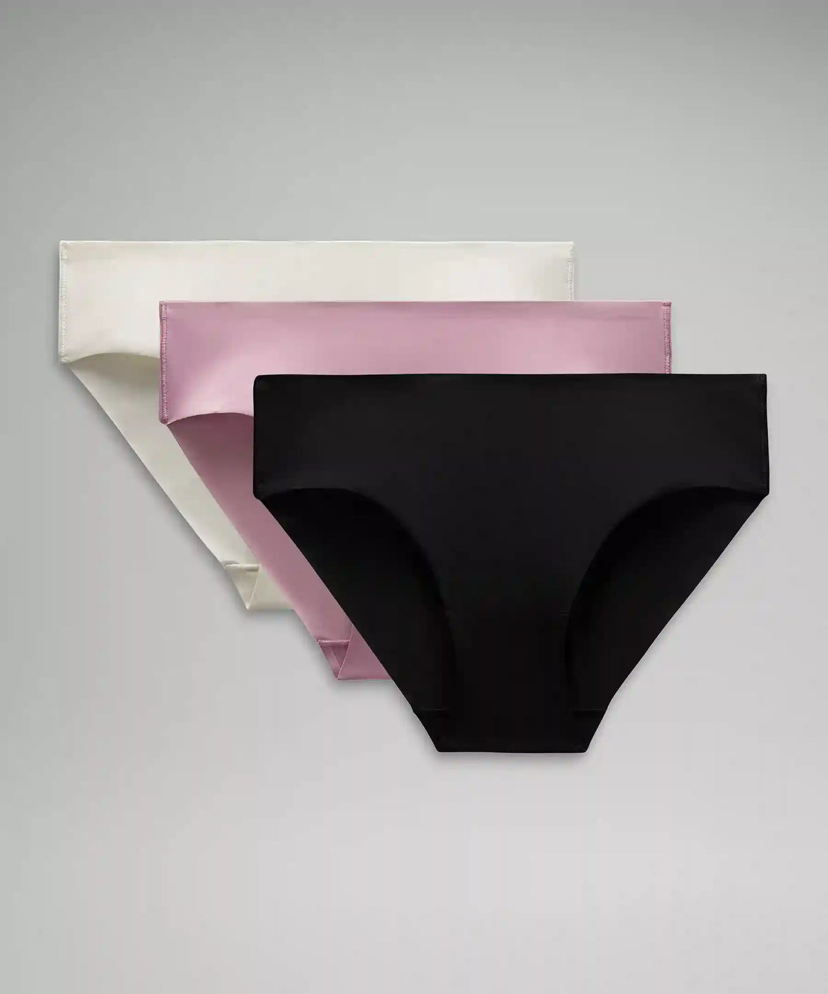 InvisiWear Mid-Rise Bikini Underwear *3 Pack