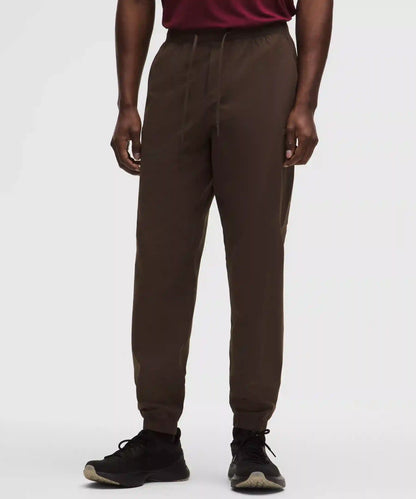 Zeroed In Classic-Fit Cargo Jogger *Regular