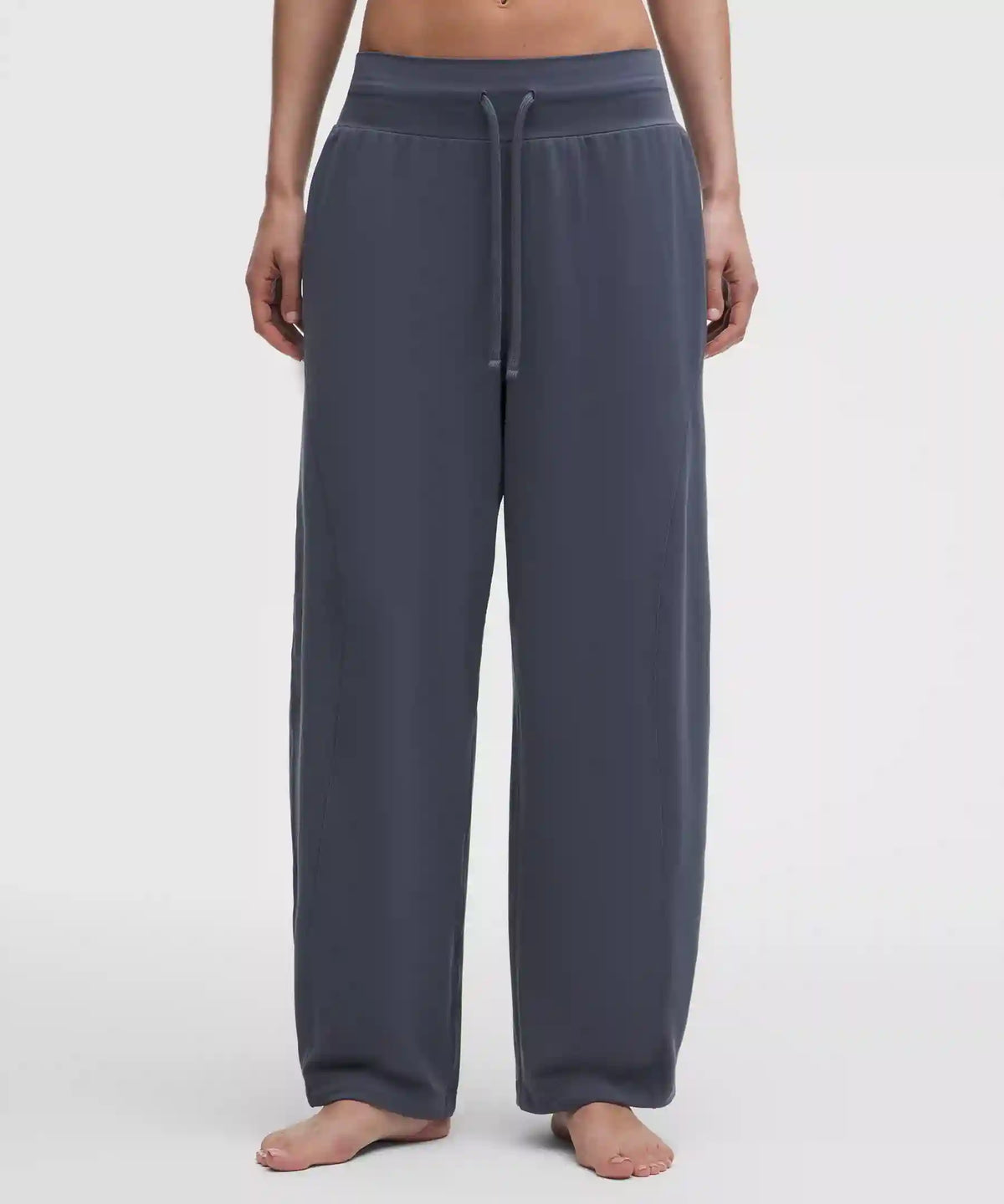 Groove Low-Rise Relaxed Cinch Pant *Regular