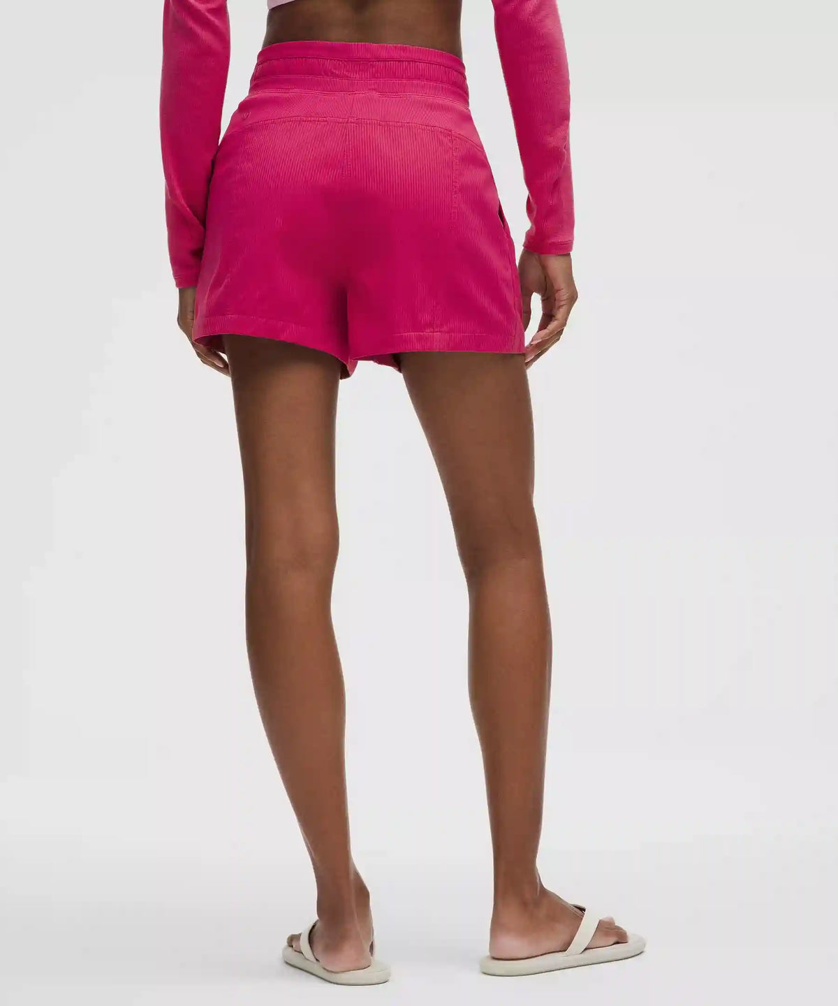 Dance Studio High-Rise Short 3.5"