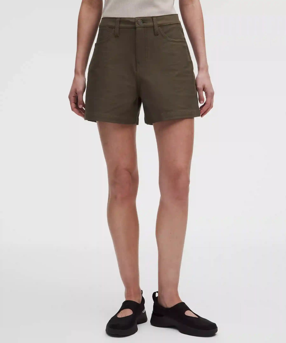 EasyFive Mid-Rise Short 4.5"