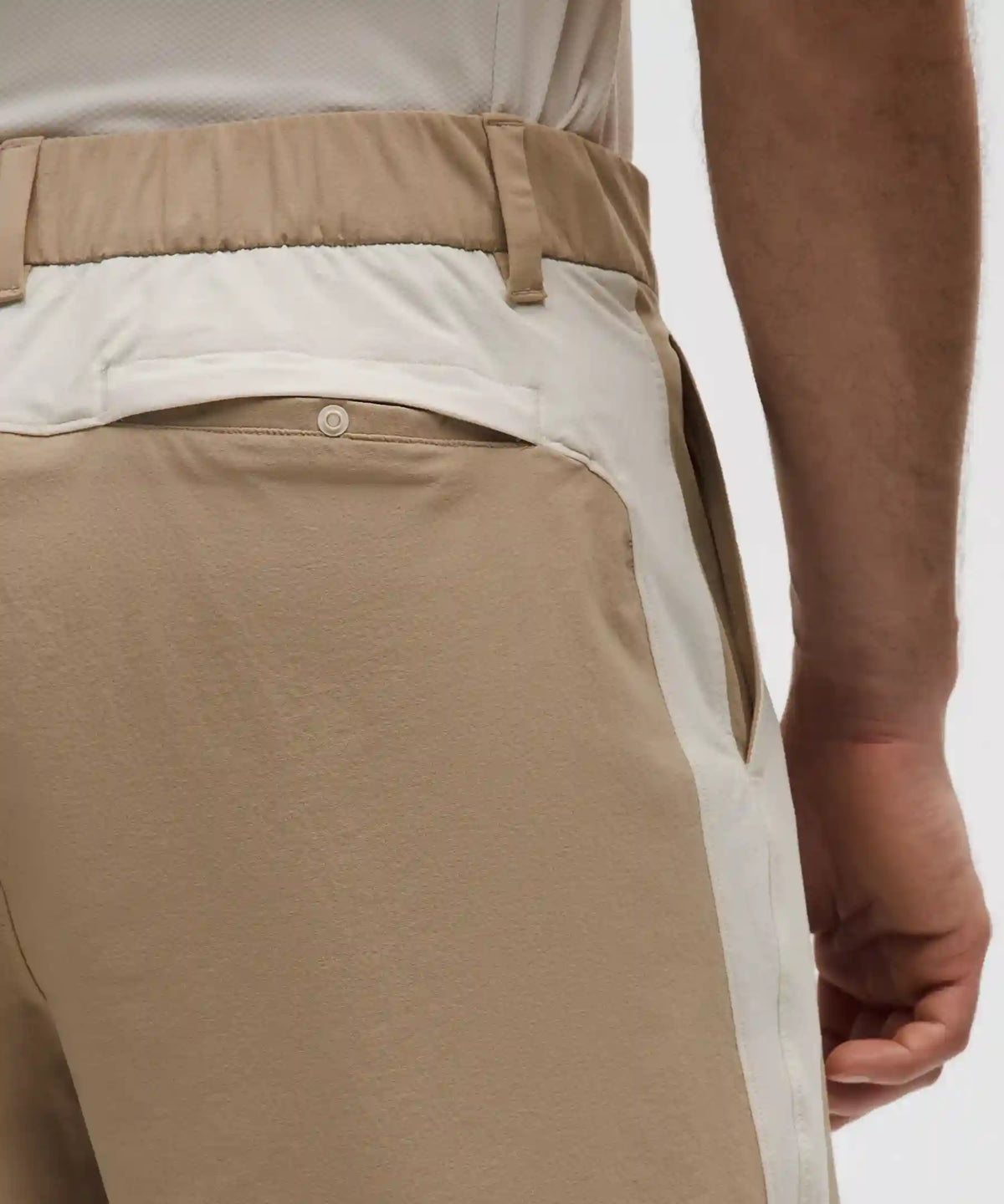 Water-Repellent Relaxed-Fit Golf Short 10"