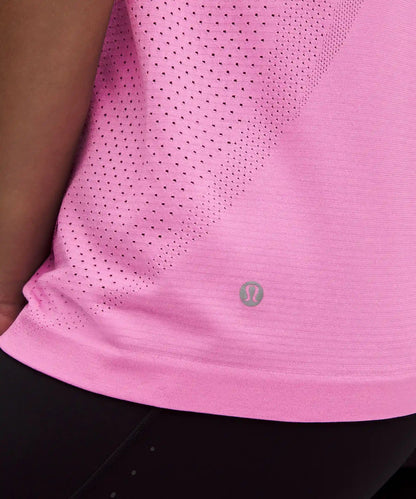 Swiftly Relaxed Short-Sleeve Shirt Hip Length *Logo