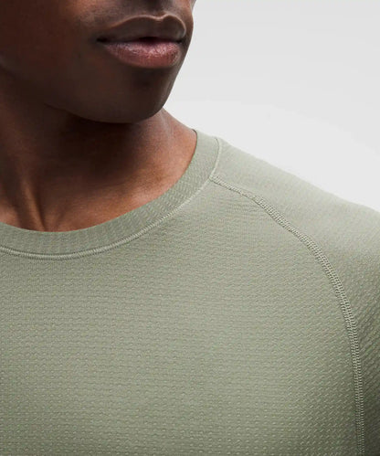 Metal Vent Tech Short-Sleeve Shirt