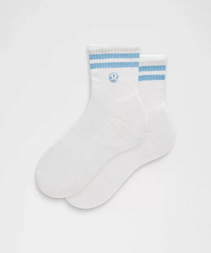 Unisex Daily Essential Quarter Socks *Stripe