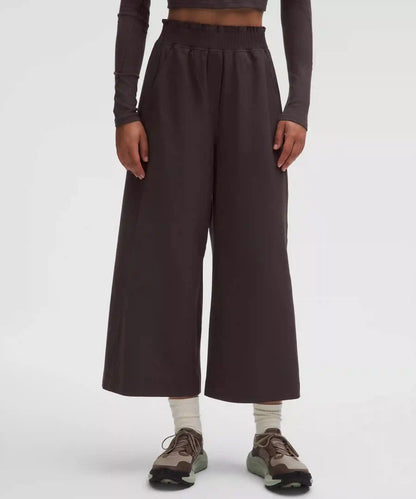 Stretch Woven Ruffle-Waist Wide-Leg Cropped Pant