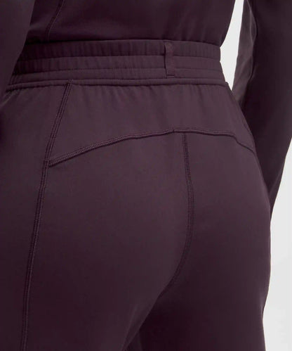 Define Mid-Rise Track Pant *Luon