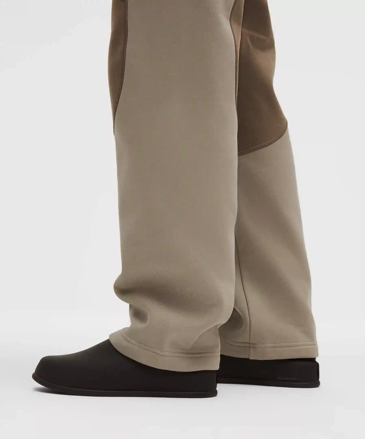 Cotton Fleece Mid-Rise Straight-Leg Pant *SLNSH Collection
