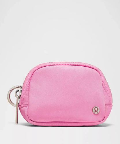 Everywhere Belt Bag Nano