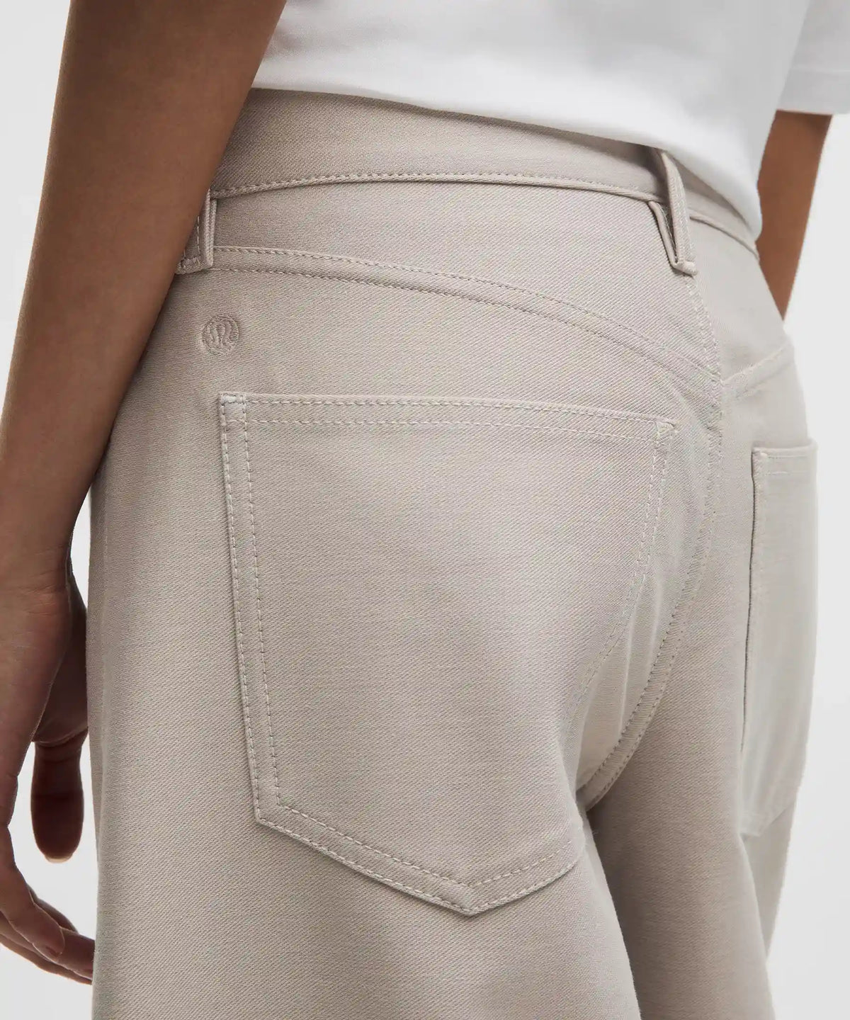 EasyFive Low-Rise Classic Wide-Leg Pant *Tall