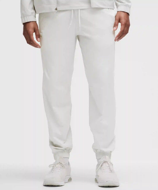 Zeroed In Classic-Fit Cargo Jogger *Regular