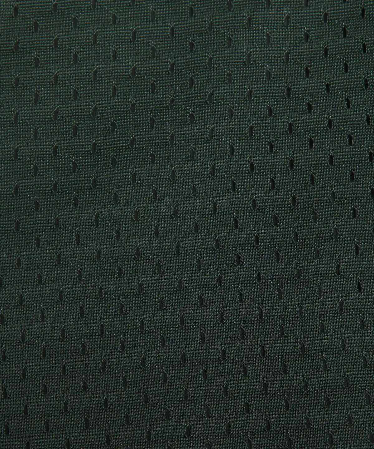 Relaxed-Fit Mesh Training Short 8"