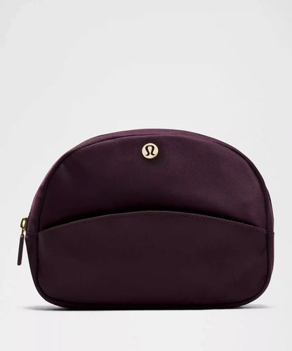 City Essentials Pouch 4L