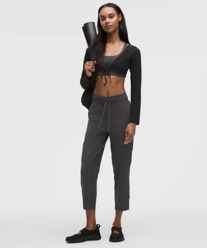 Dance Studio Mid-Rise Cropped Pant