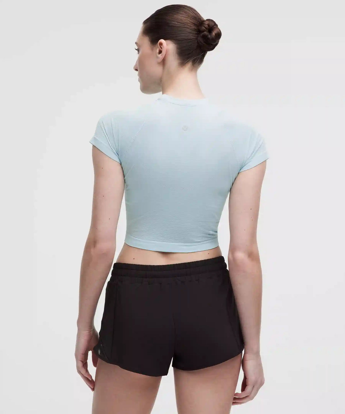 Swiftly Tech Cropped Short-Sleeve Shirt 2.0