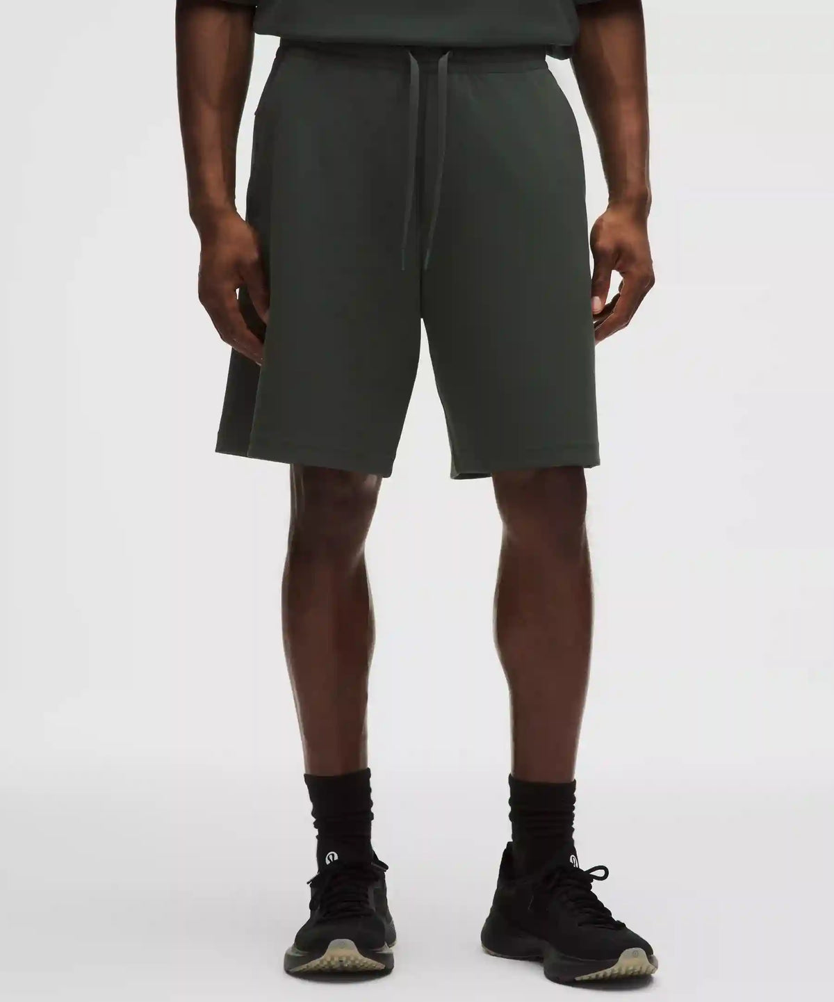 Grand Standard Short 8"