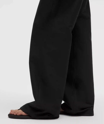 EasyFive Low-Rise Classic Wide-Leg Pant *Short