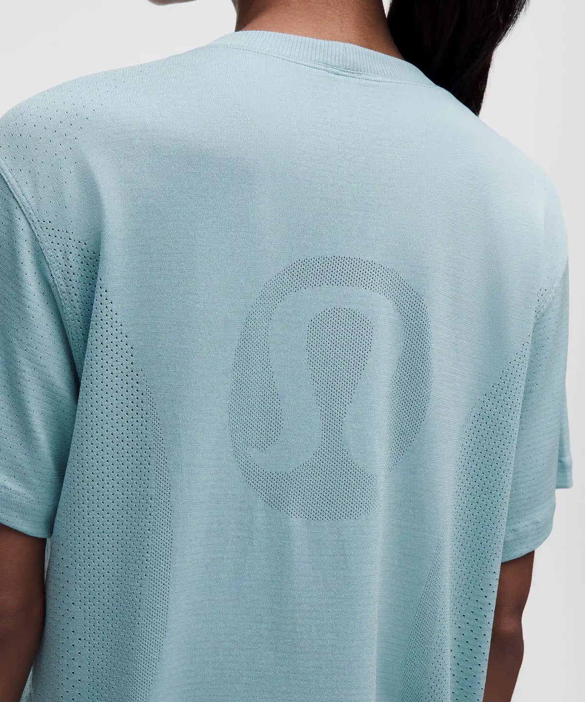Swiftly Relaxed Short-Sleeve Shirt Hip Length *Logo