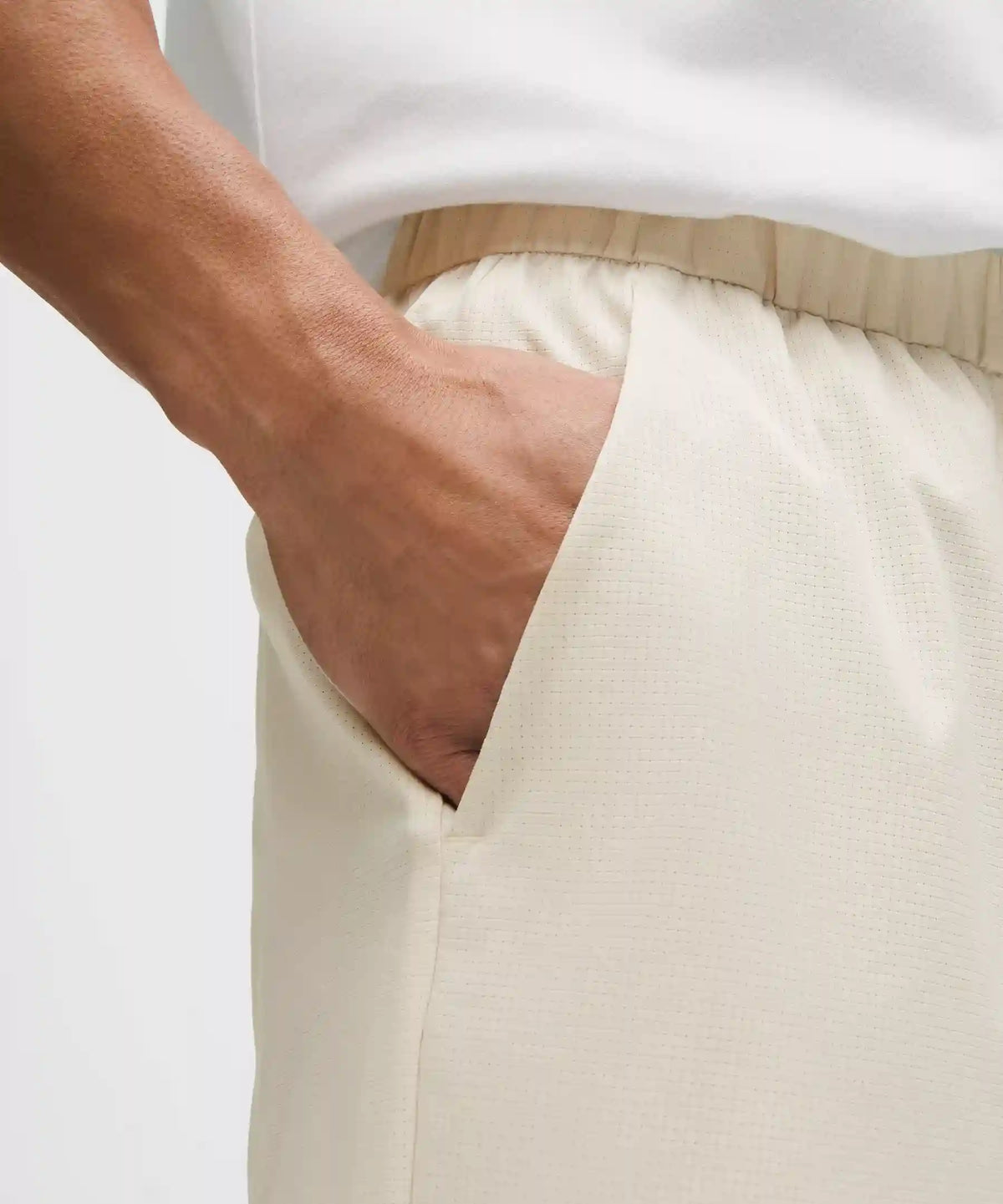 ABC WovenAir Pull-On Short 7"
