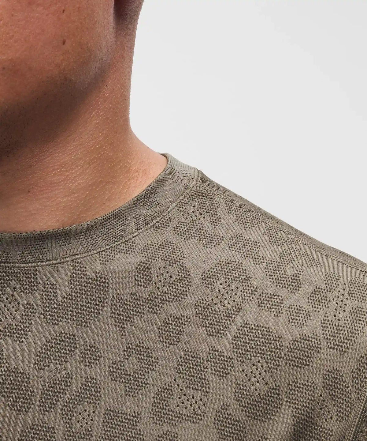 Metal Vent Tech Relaxed-Fit Short-Sleeve Shirt