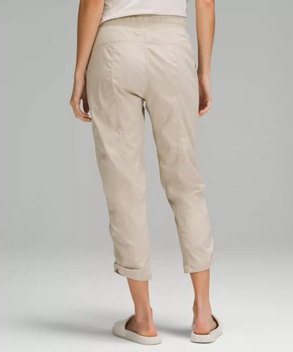 Dance Studio Mid-Rise Cropped Pant